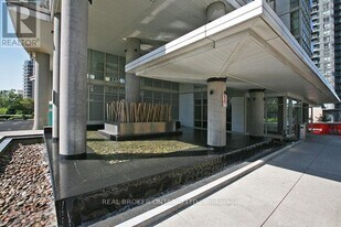 35 Mariner Terrace in Toronto, ON - Building Photo