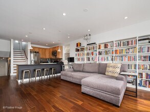 3502 W Diversey Ave in Chicago, IL - Building Photo - Building Photo