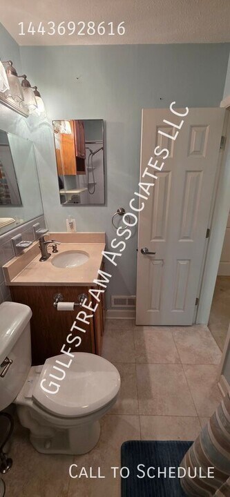 1 Center Rd in Towson, MD - Building Photo