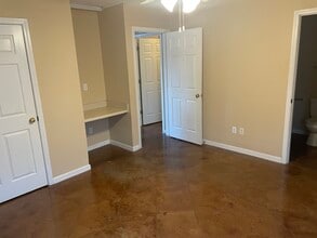 765 Old Mayhew Rd, Unit One bedroom one bath in Starkville, MS - Foto de edificio - Building Photo