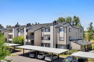 Cottonwood Creek in Littleton, CO - Building Photo