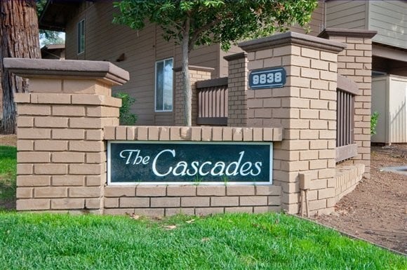 The Cascades Apartments in Sacramento, CA - Foto de edificio - Building Photo