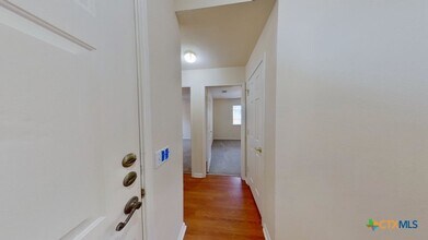102 Hersee Ct in Hutto, TX - Building Photo - Building Photo