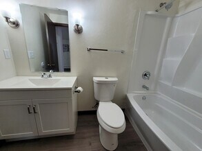 545 Spinnaker Ln in Green Bay, WI - Building Photo - Building Photo