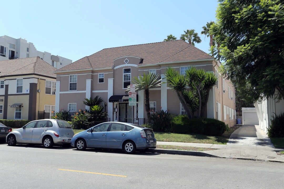 615 Hauser Blvd in Los Angeles, CA - Foto de edificio