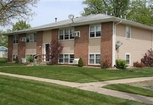 1105 N Depot St in Knoxville, IA - Building Photo