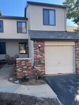 11636 Cedar Walk Dr in St. Louis, MO - Building Photo