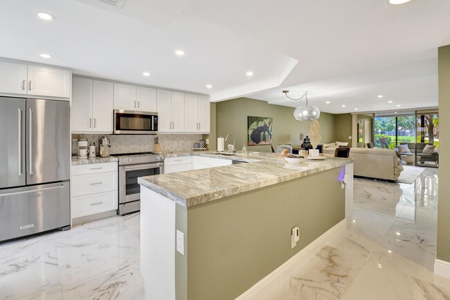 15878 Loch Maree Ln in Delray Beach, FL - Building Photo - Building Photo
