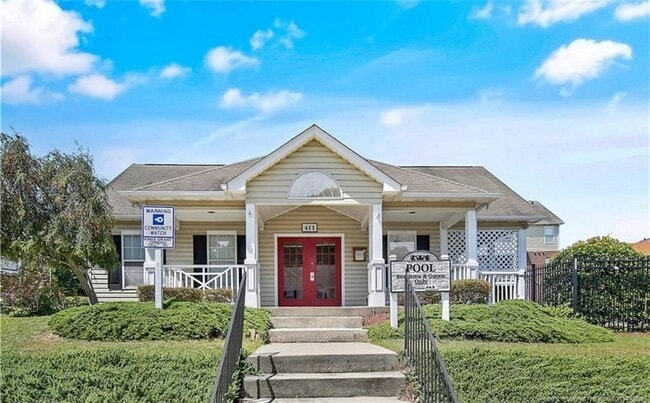 382 Bubble Creek Ct in Fayetteville, NC - Building Photo - Building Photo