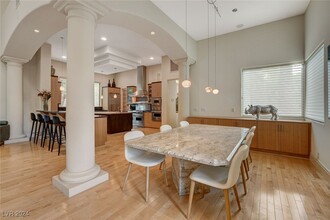 1540 Foothills Village Dr in Henderson, NV - Building Photo - Building Photo