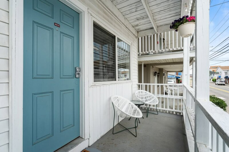46 E Grand Ave in Old Orchard Beach, ME - Building Photo