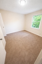 1630 Spring Garden St in Greensboro, NC - Building Photo - Building Photo