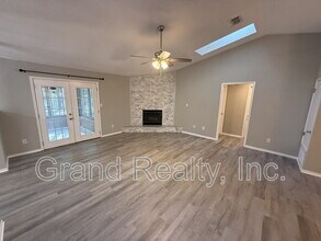 3965 Deerwood Cir in Pace, FL - Building Photo - Building Photo