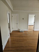 2305 Victoria Ave in Regina, SK - Building Photo - Building Photo