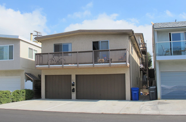 3412 Alma Ave in Manhattan Beach, CA - Building Photo - Building Photo