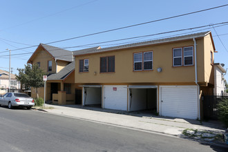 2900 W 12th St in Los Angeles, CA - Building Photo - Building Photo