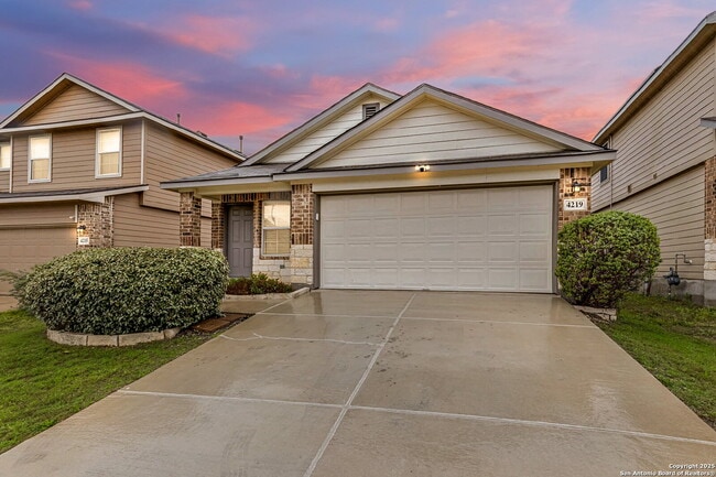 property at 4219 Busbee Fields