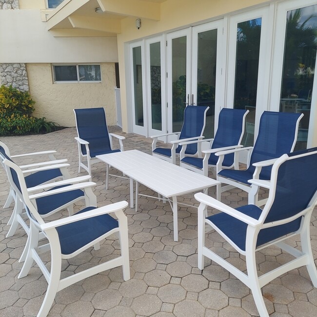 3410 Gulf Shore Blvd N, Unit 100 in Naples, FL - Building Photo - Building Photo