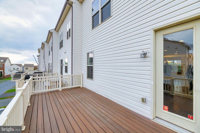 22559 Clarksburg Rd in Clarksburg, MD - Building Photo - Building Photo