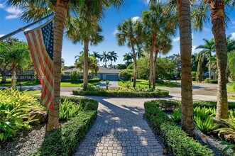 6731 SW 138th St in Palmetto Bay, FL - Building Photo - Building Photo