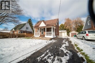 10 Monroe St in Cambridge, ON - Building Photo - Building Photo