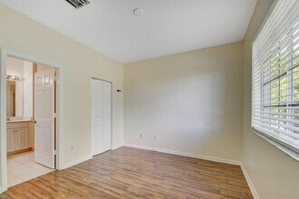 1947 Marsh Harbor Dr in Riviera Beach, FL - Building Photo - Building Photo