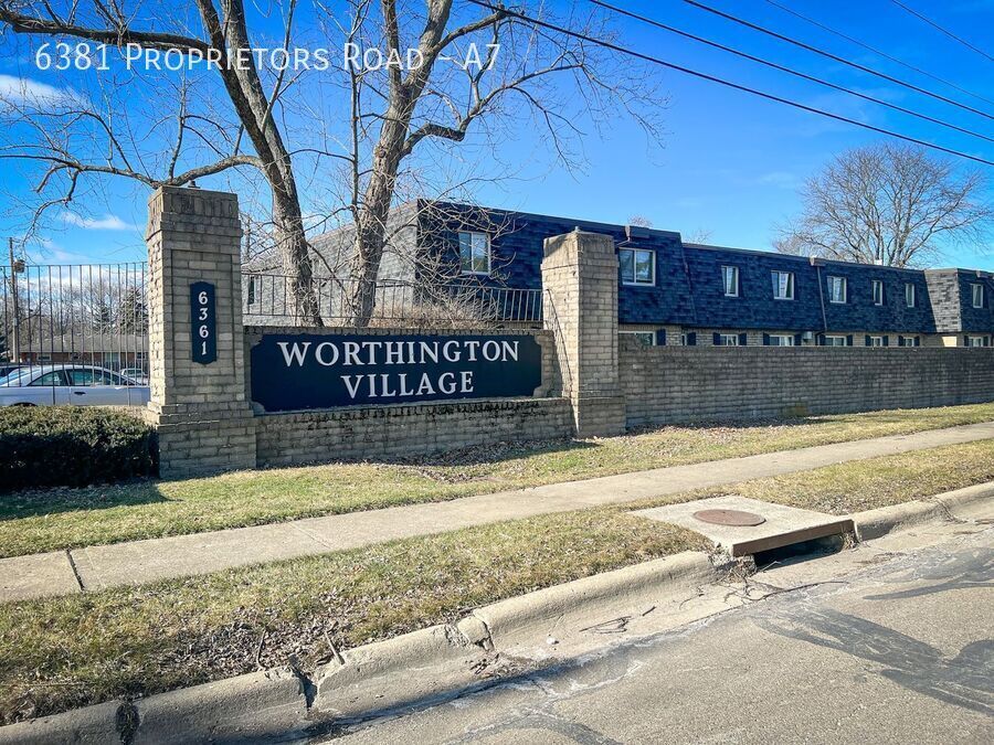 6381 Proprietors Rd in Columbus, OH - Building Photo