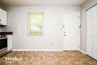 774 Plainville Cir SW in Atlanta, GA - Building Photo - Building Photo