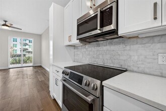 600 3rd Ave S in St. Petersburg, FL - Building Photo - Building Photo