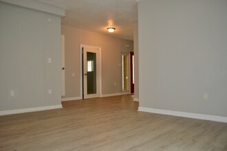 804 Pearl St in Baytown, TX - Building Photo - Building Photo