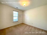 1039 Boulder Dr photo'