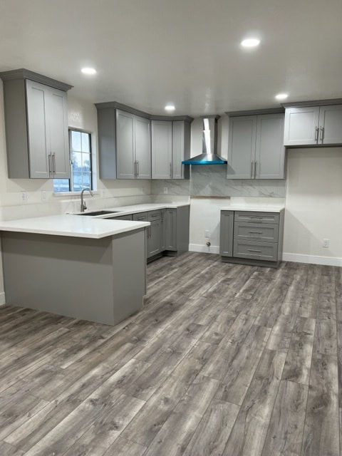 property at 11315 1/2 Louise Ave