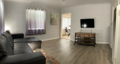 1034 168th W St, Unit 1034 in Gardena, CA - Building Photo - Building Photo