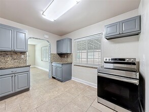 2839 Polk St in Hollywood, FL - Building Photo - Building Photo