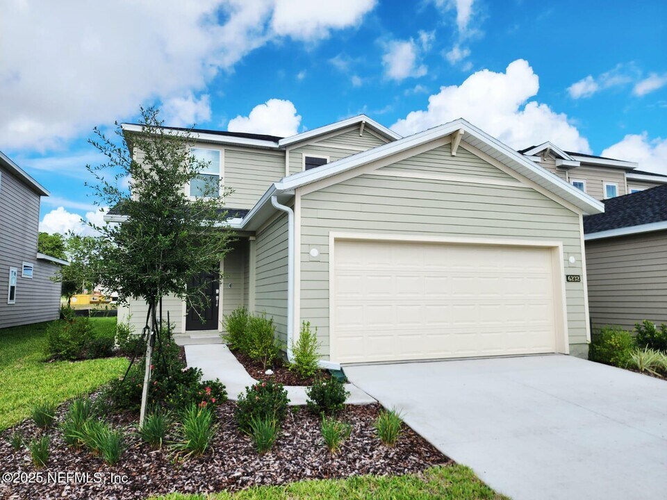 6232 Mare Ave in Jacksonville, FL - Building Photo