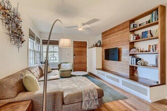 2704 Stacy Ln in Austin, TX - Building Photo - Building Photo