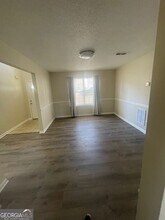 6469 Brenda Ann Dr in Lithonia, GA - Building Photo - Building Photo