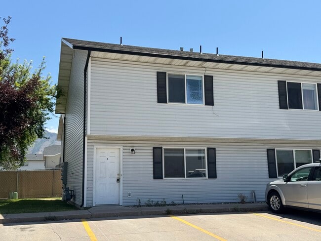 property at 1376 N 260 W