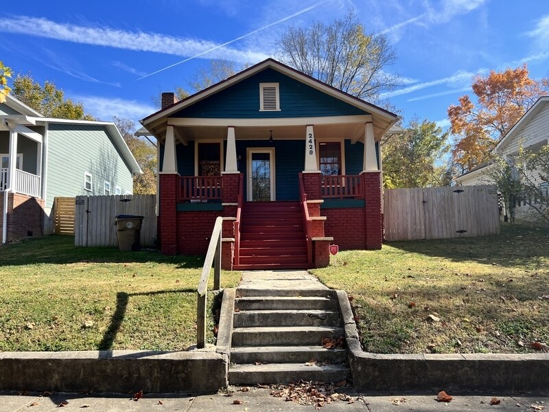 2428 Jefferson Ave in Knoxville, TN - Building Photo