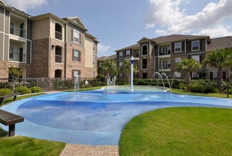 Broadstone Grand Parkway in Katy, TX - Foto de edificio - Building Photo