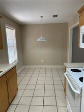 231 Lakeview Dr in Mobile, AL - Building Photo - Building Photo