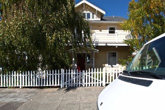 12 Bonita St in Sausalito, CA - Building Photo - Building Photo