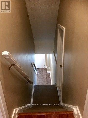 166 Schell Ave in Toronto, ON - Building Photo - Building Photo