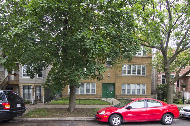 2651-2653 N Marshfield Ave in Chicago, IL - Building Photo - Building Photo