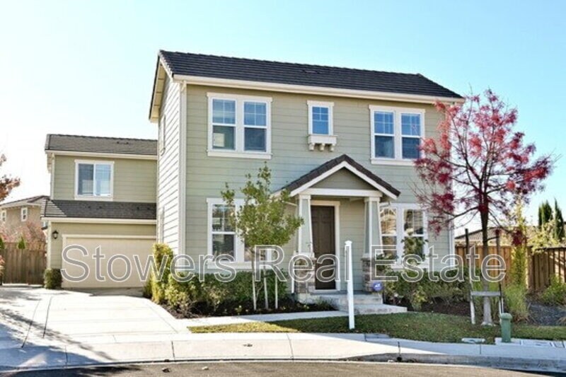 630 Bond Ct in San Ramon, CA - Foto de edificio