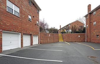 Atrium Apartments in Caldwell, NJ - Building Photo - Building Photo