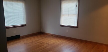 2223 Carney Ave in Rockford, IL - Building Photo - Building Photo