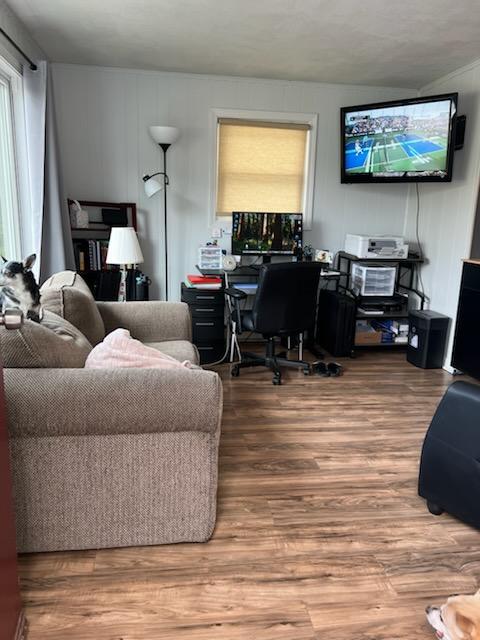 122 Windsor Park Dr, Unit Apartment