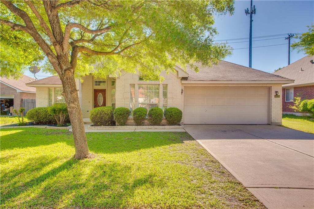 4439 Hunters Lodge Dr in Round Rock, TX - Building Photo