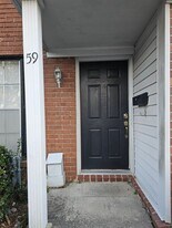 59 Knollwood Cir in Savannah, GA - Building Photo